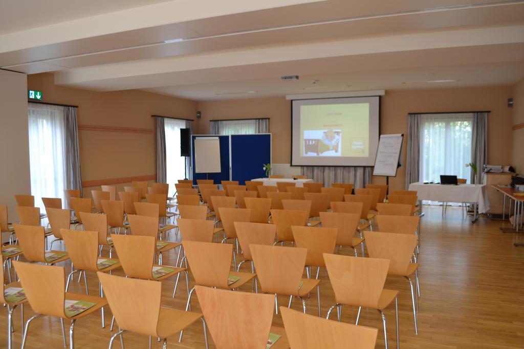 Jufa Hotel Fuerstenfeld Dış mekan fotoğraf