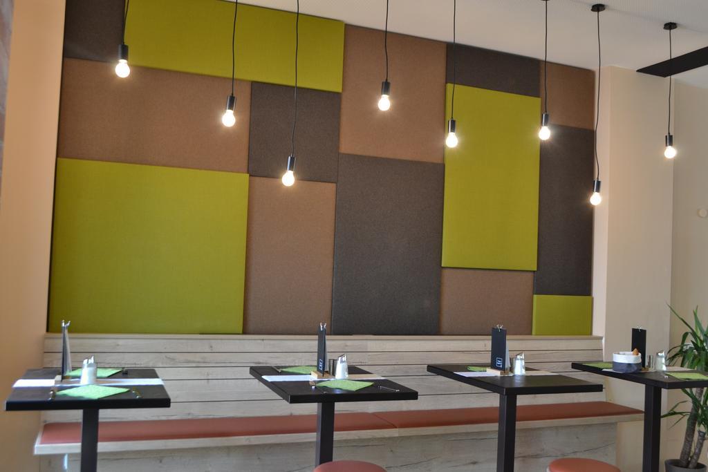 Jufa Hotel Fuerstenfeld Dış mekan fotoğraf