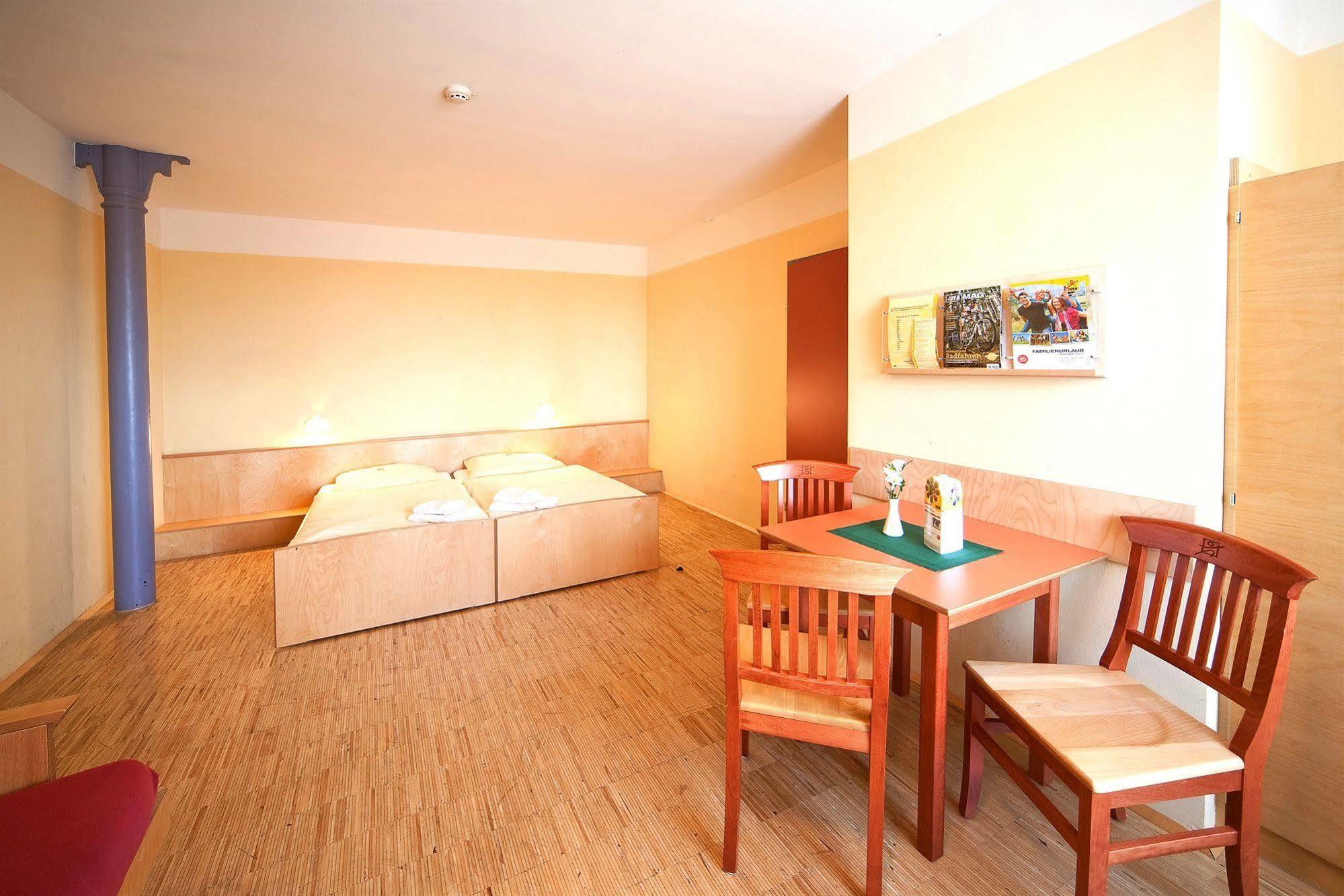 Jufa Hotel Fuerstenfeld Dış mekan fotoğraf